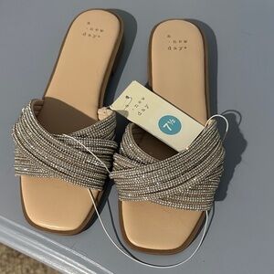 A New Day Women's Beige and Silver Sandals